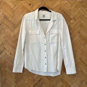 Rhythm Button Up